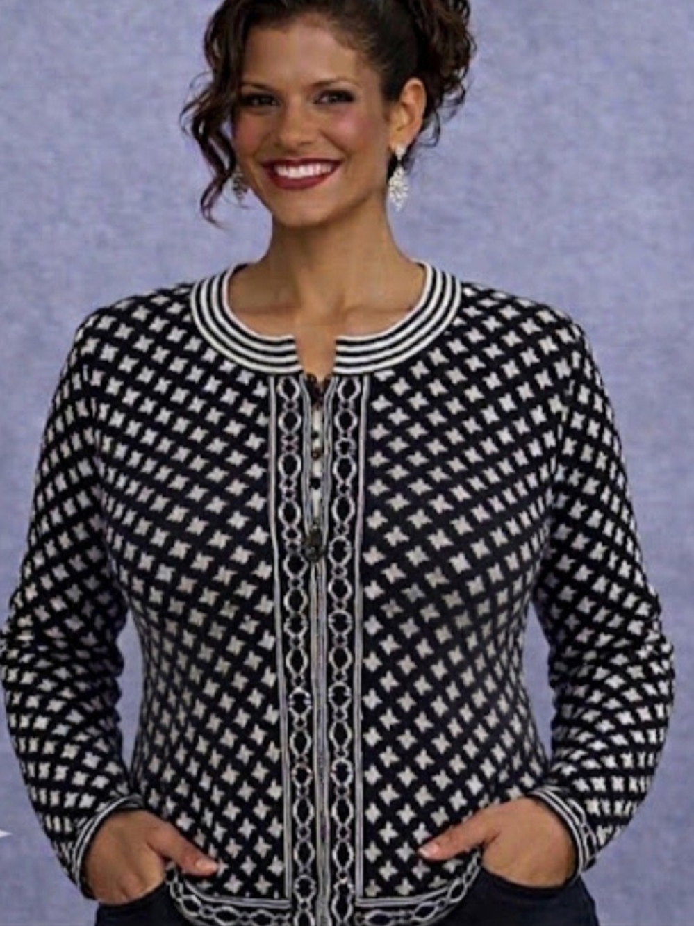 Classic Black and White Knit Women's Top Size M